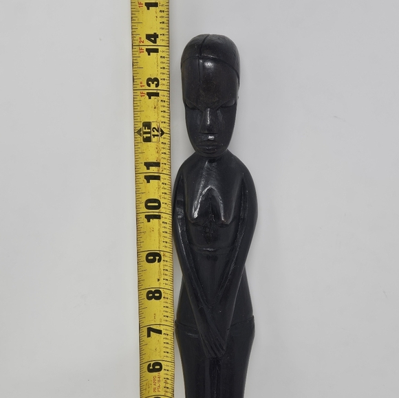 Wood carved African figure - Picture 5 of 5